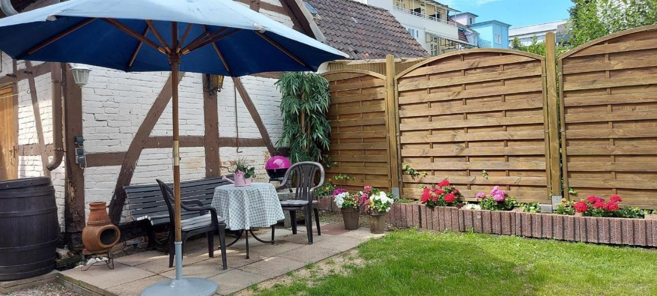 Ferienwohnungen Parkschloesschen باد بيرمونت المظهر الخارجي الصورة